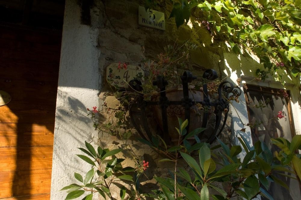 Pra De Mande Guest House Viano Eksteriør bilde